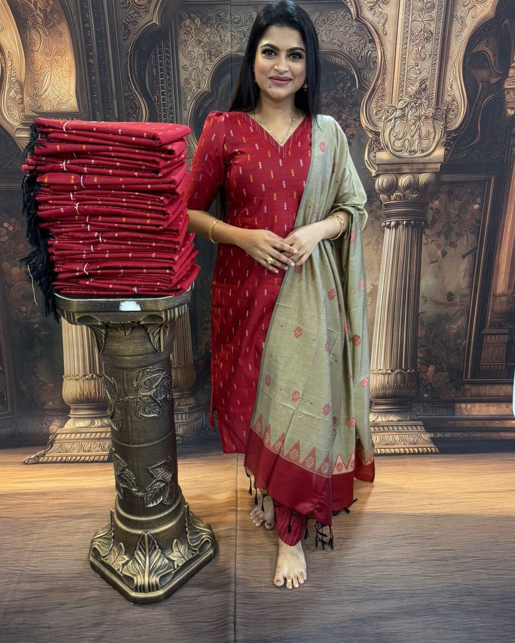 UNSTITCHED SALWAR SUIT