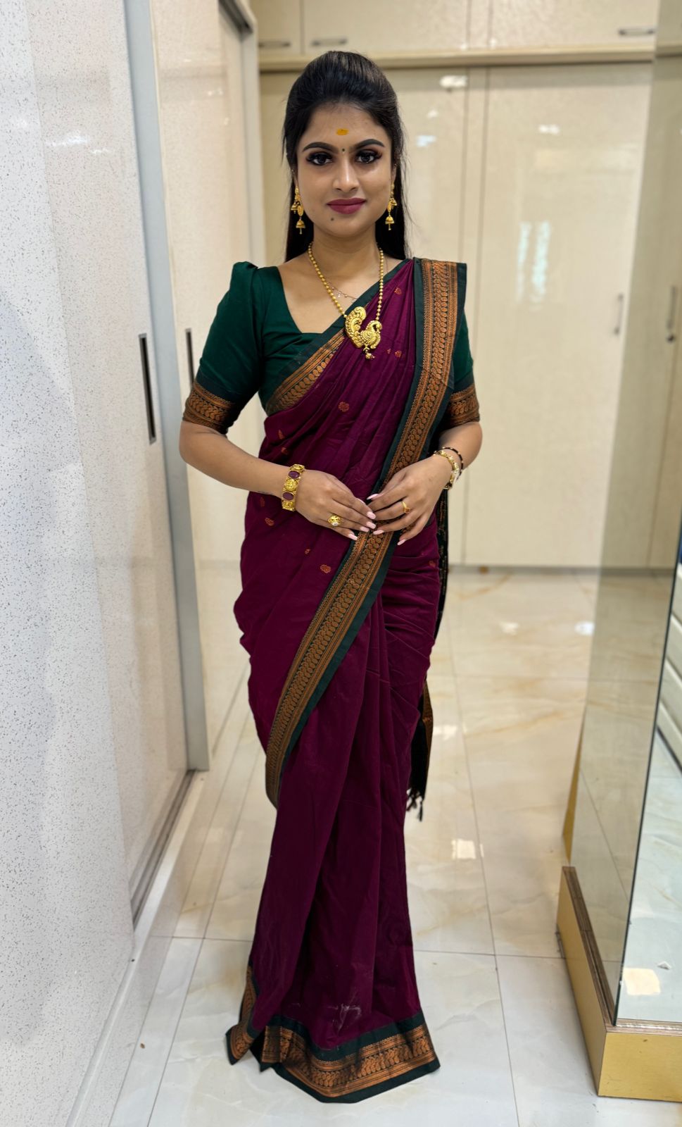 Cotton saree boutique best sale